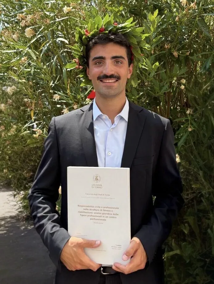 Andrea Murisasco in sci alpinismo in montagna